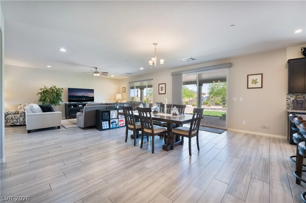 8626 Home Gate, Las Vegas, NV 89113