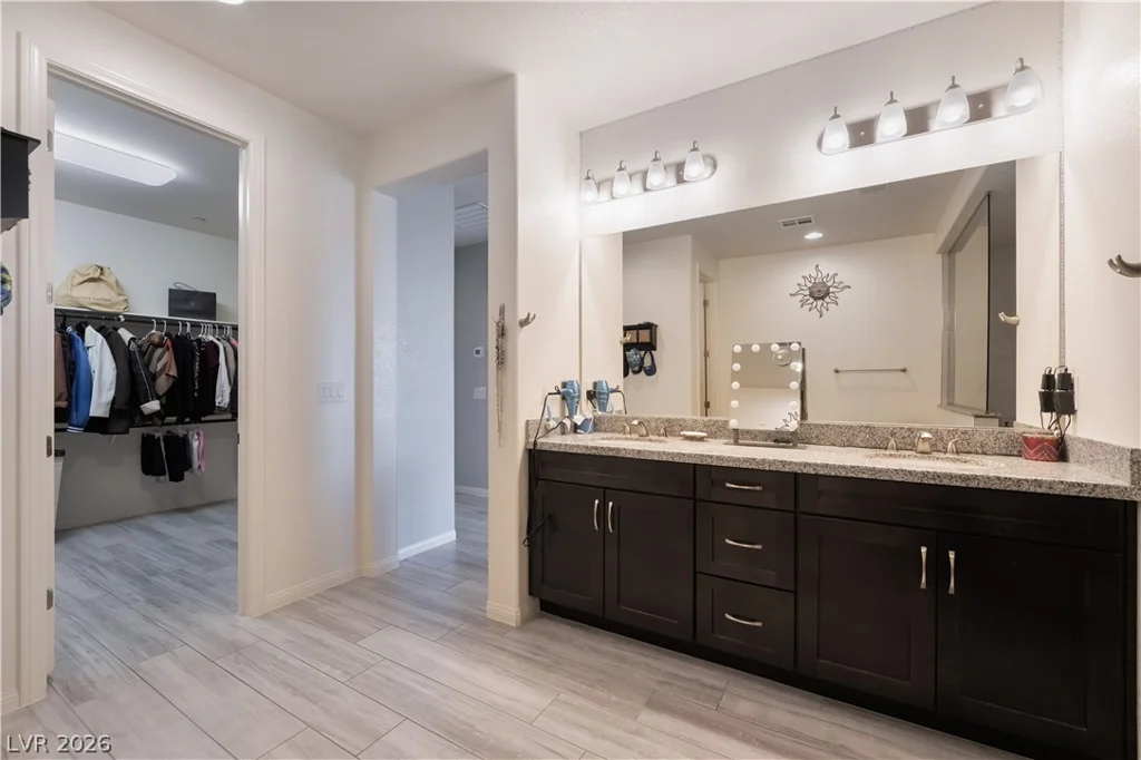 8626 Home Gate, Las Vegas, NV 89113