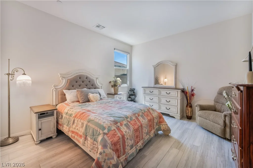 8626 Home Gate, Las Vegas, NV 89113