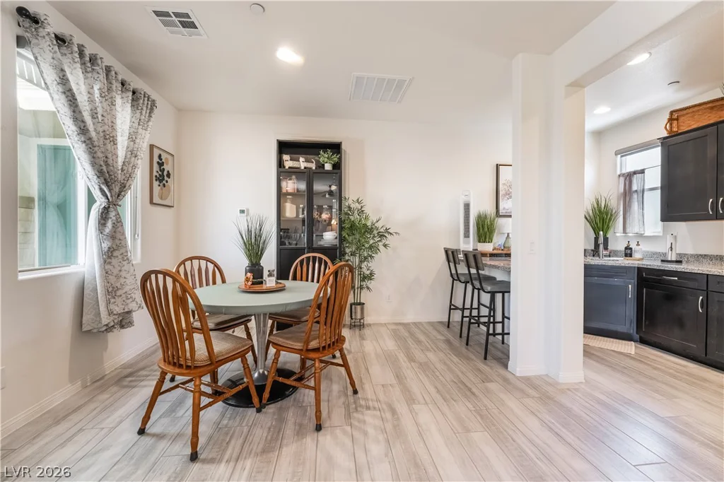 8626 Home Gate, Las Vegas, NV 89113