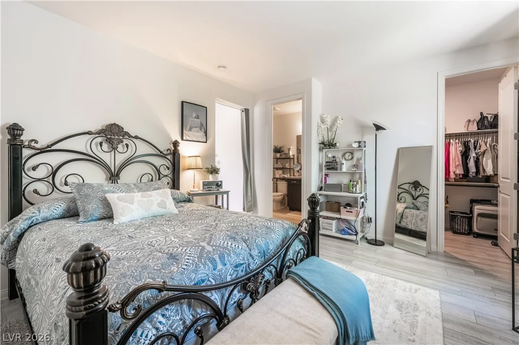 8626 Home Gate, Las Vegas, NV 89113