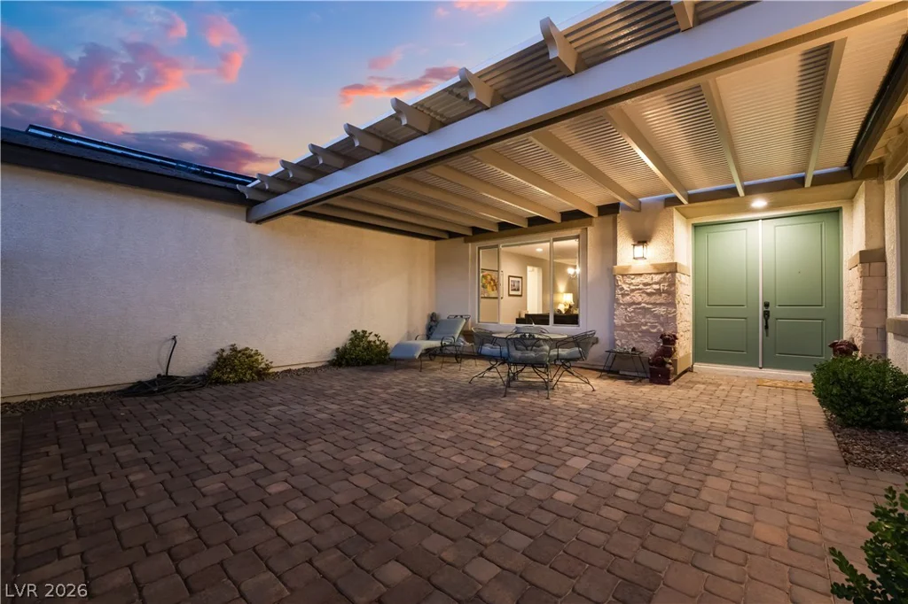 8626 Home Gate, Las Vegas, NV 89113