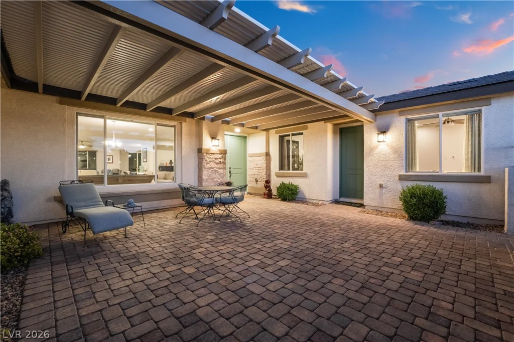 8626 Home Gate, Las Vegas, NV 89113