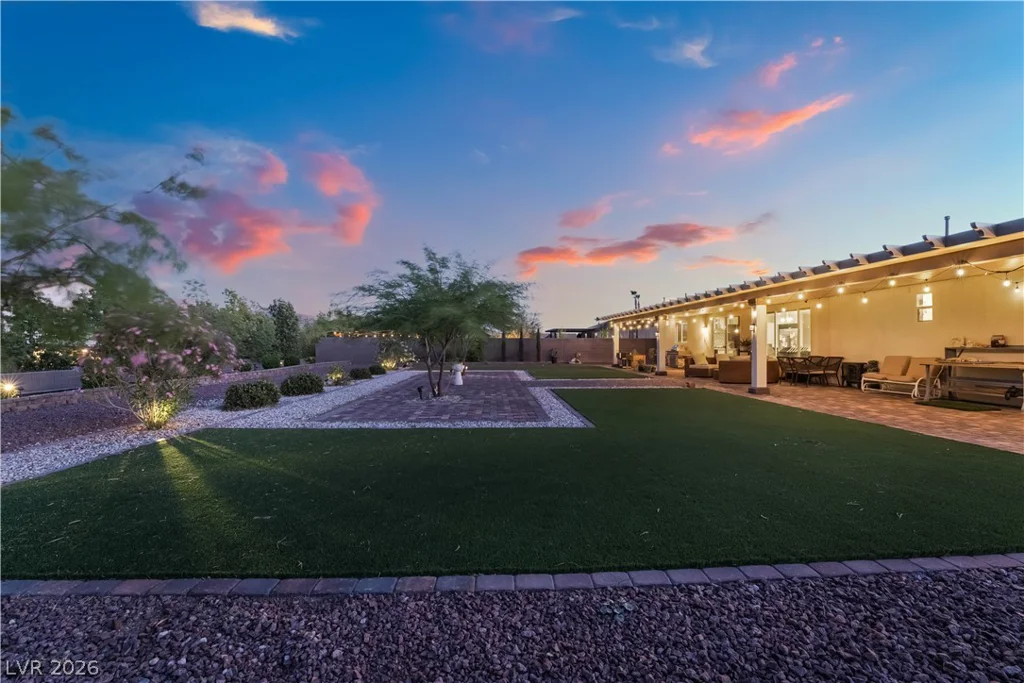 8626 Home Gate, Las Vegas, NV 89113
