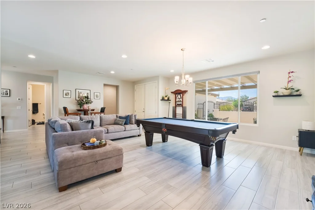 8626 Home Gate, Las Vegas, NV 89113