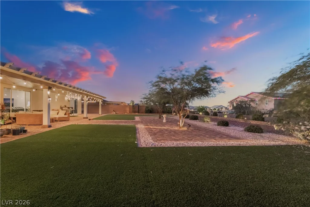 8626 Home Gate, Las Vegas, NV 89113