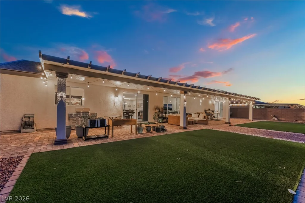 8626 Home Gate, Las Vegas, NV 89113
