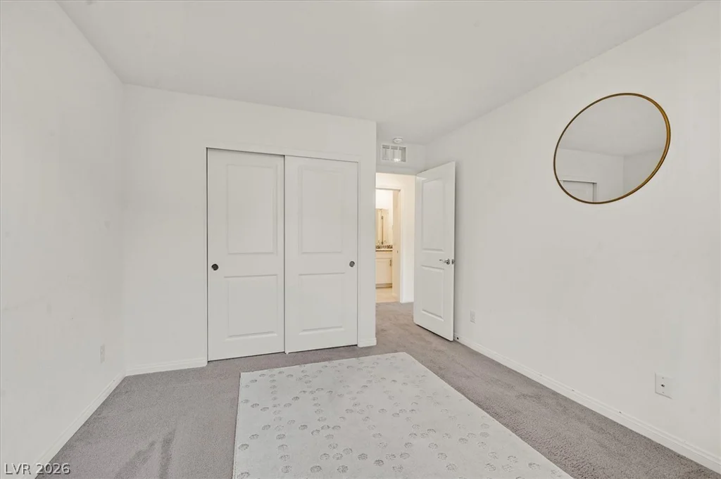 1842 Farah Falls, North Las Vegas, NV 89084