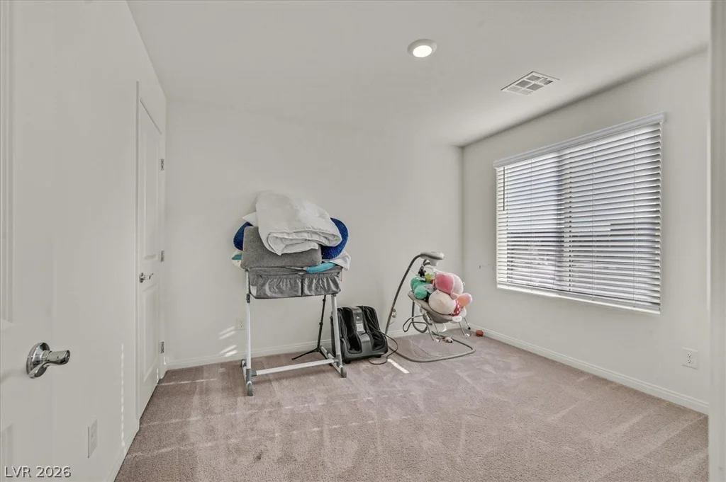 1842 Farah Falls, North Las Vegas, NV 89084