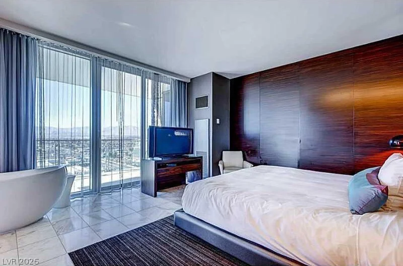 4381 Flamingo, Las Vegas, NV 89103