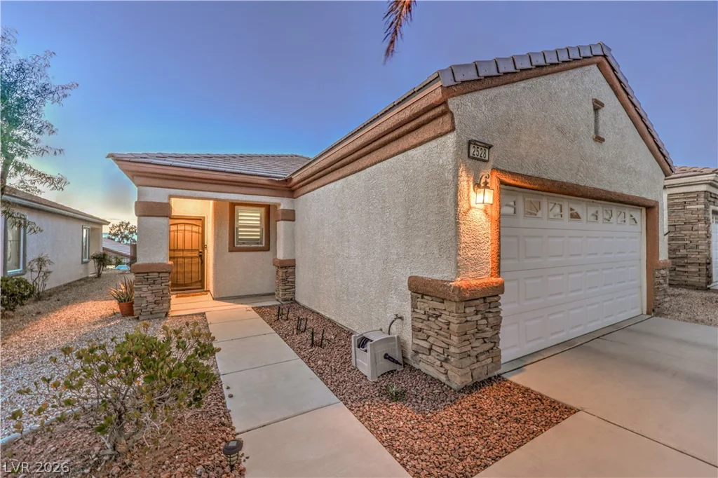 2528 Chasma, Henderson, NV 89044
