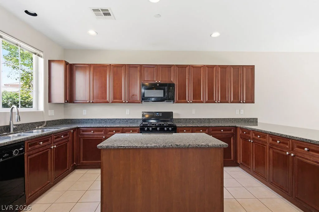 9028 Retro, Las Vegas, NV 89149