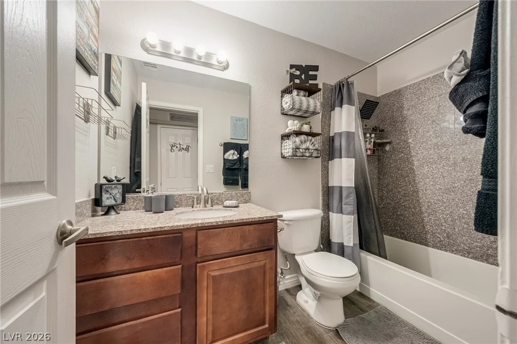 2451 Rainbow, Las Vegas, NV 89108