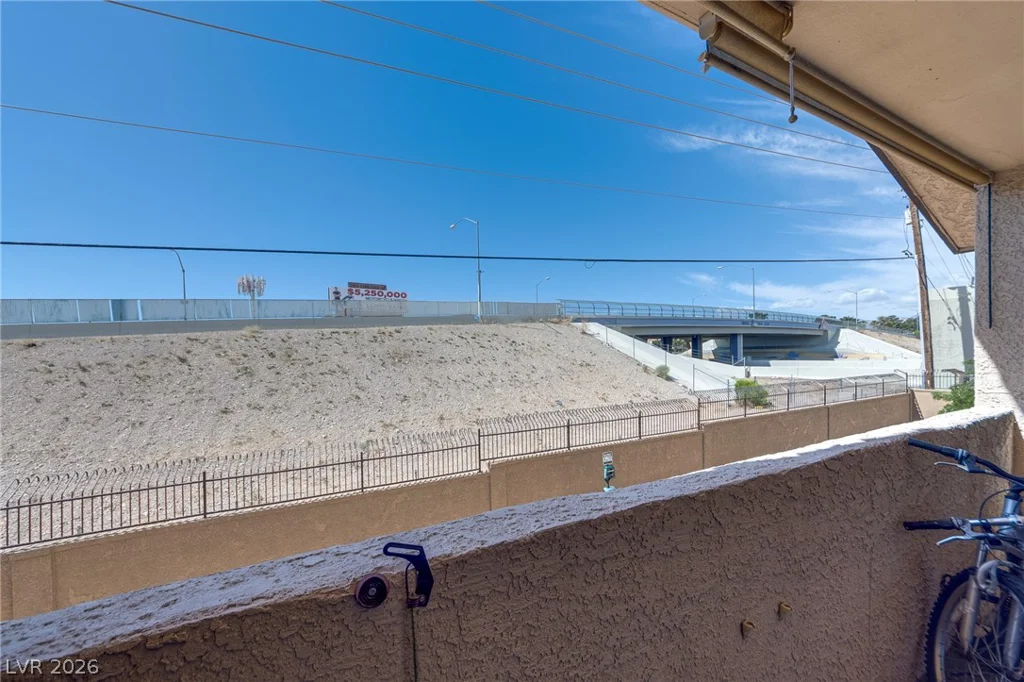 2451 Rainbow, Las Vegas, NV 89108