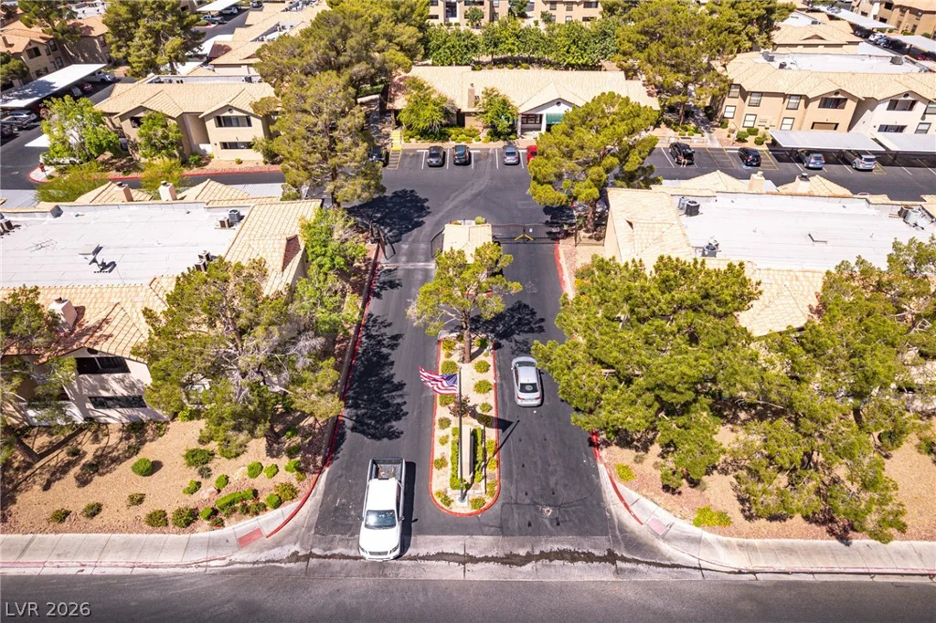 2451 Rainbow, Las Vegas, NV 89108