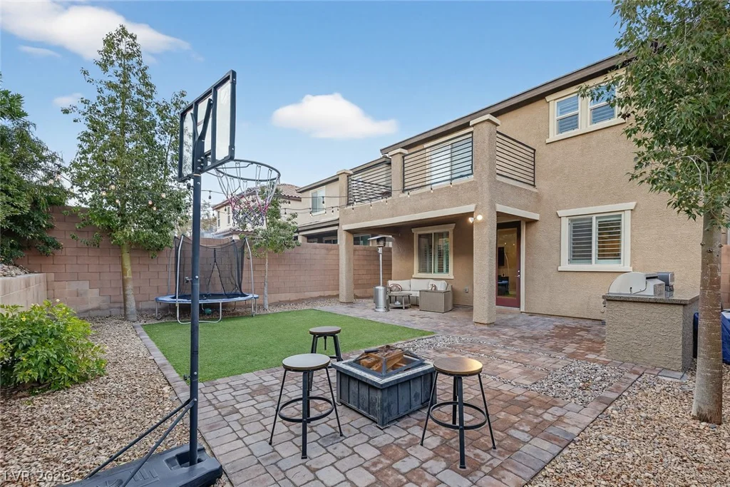 8623 Reynolds Spring, Las Vegas, NV 89178