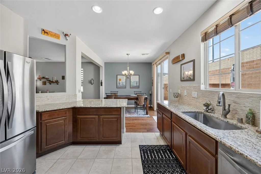 7887 Shoreline Ridge, Las Vegas, NV 89166