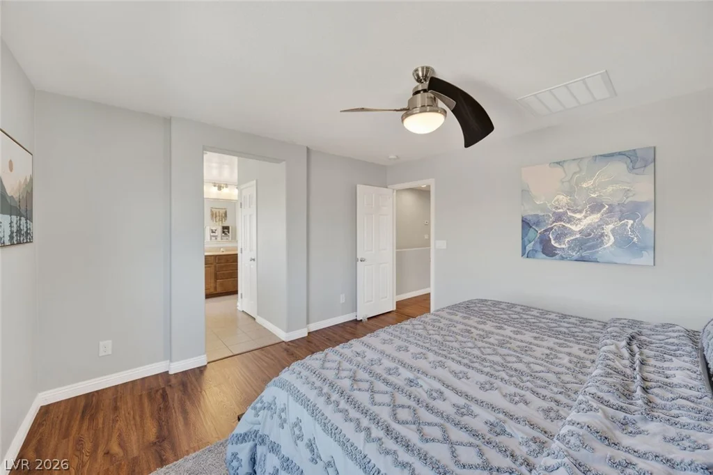 7887 Shoreline Ridge, Las Vegas, NV 89166