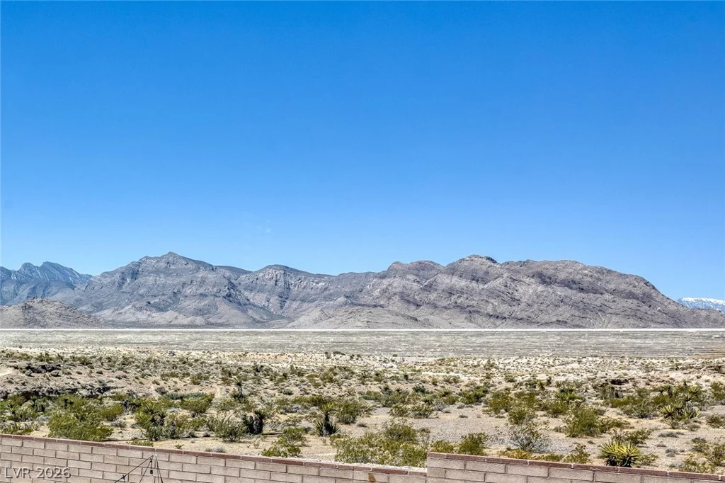 7887 Shoreline Ridge, Las Vegas, NV 89166