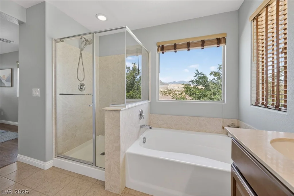 7887 Shoreline Ridge, Las Vegas, NV 89166