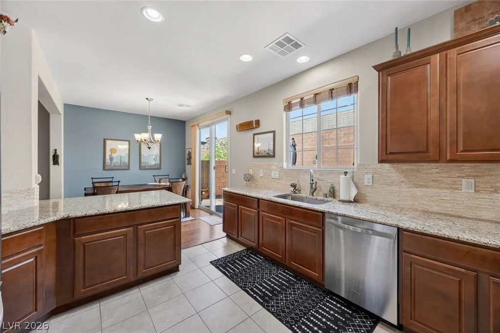 7887 Shoreline Ridge, Las Vegas, NV 89166