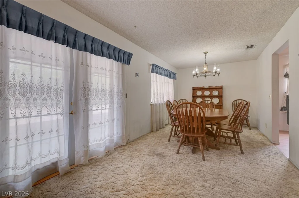 1436 Calmview, Las Vegas, NV 89110