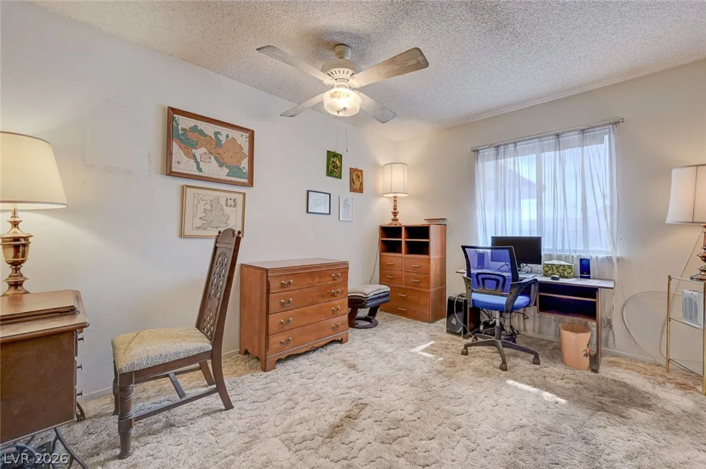 1436 Calmview, Las Vegas, NV 89110