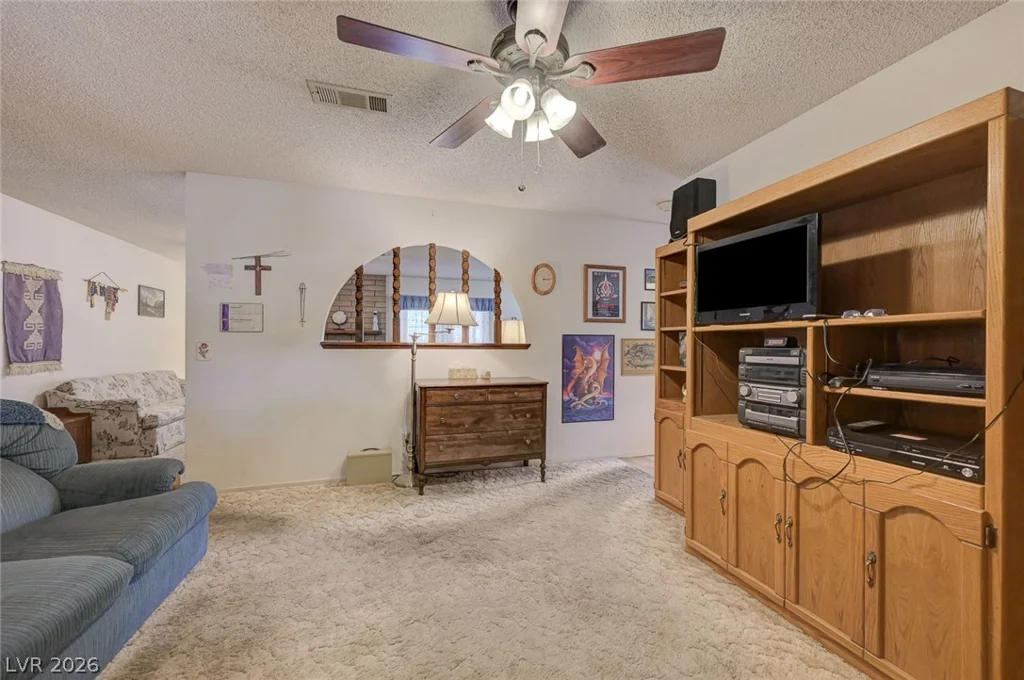 1436 Calmview, Las Vegas, NV 89110