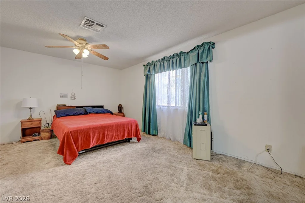 1436 Calmview, Las Vegas, NV 89110