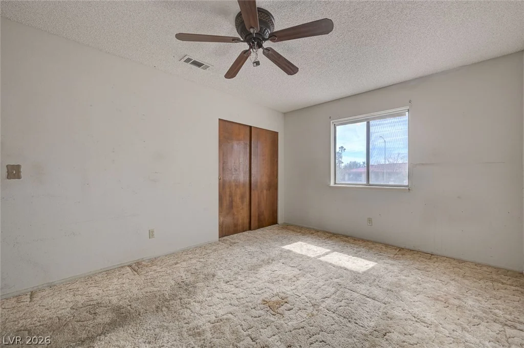 1436 Calmview, Las Vegas, NV 89110