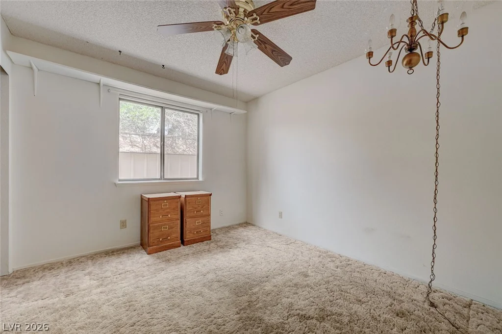 1436 Calmview, Las Vegas, NV 89110
