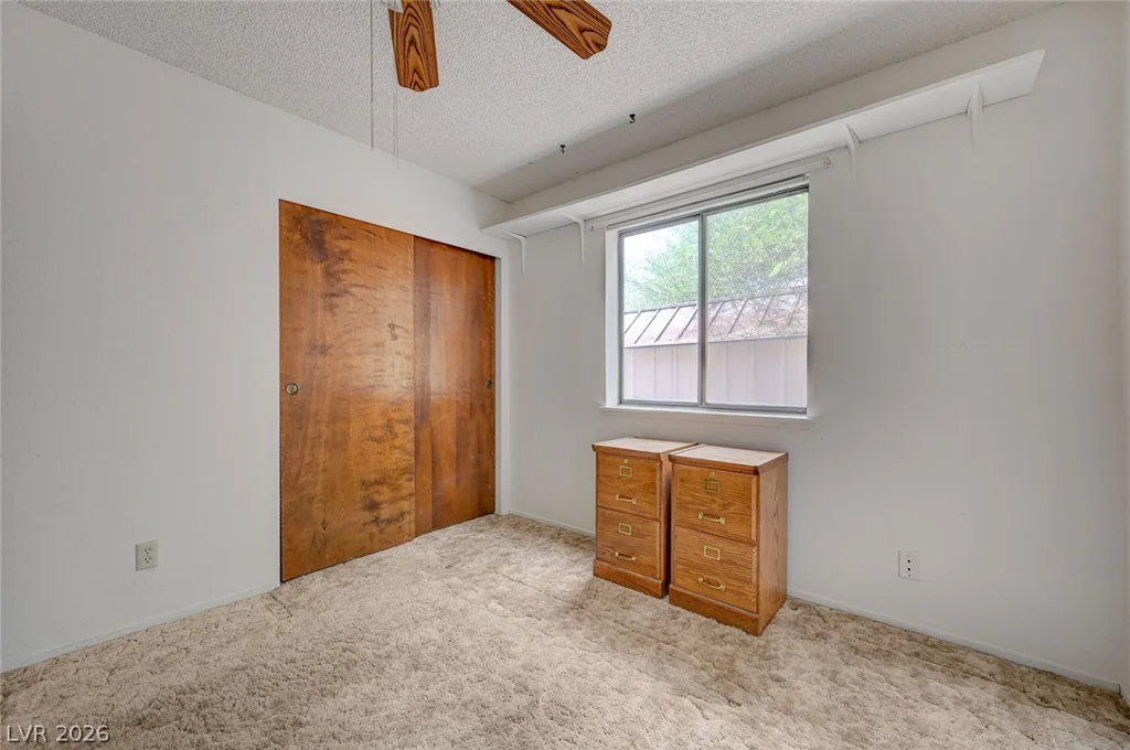 1436 Calmview, Las Vegas, NV 89110