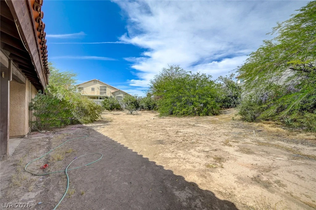 1436 Calmview, Las Vegas, NV 89110