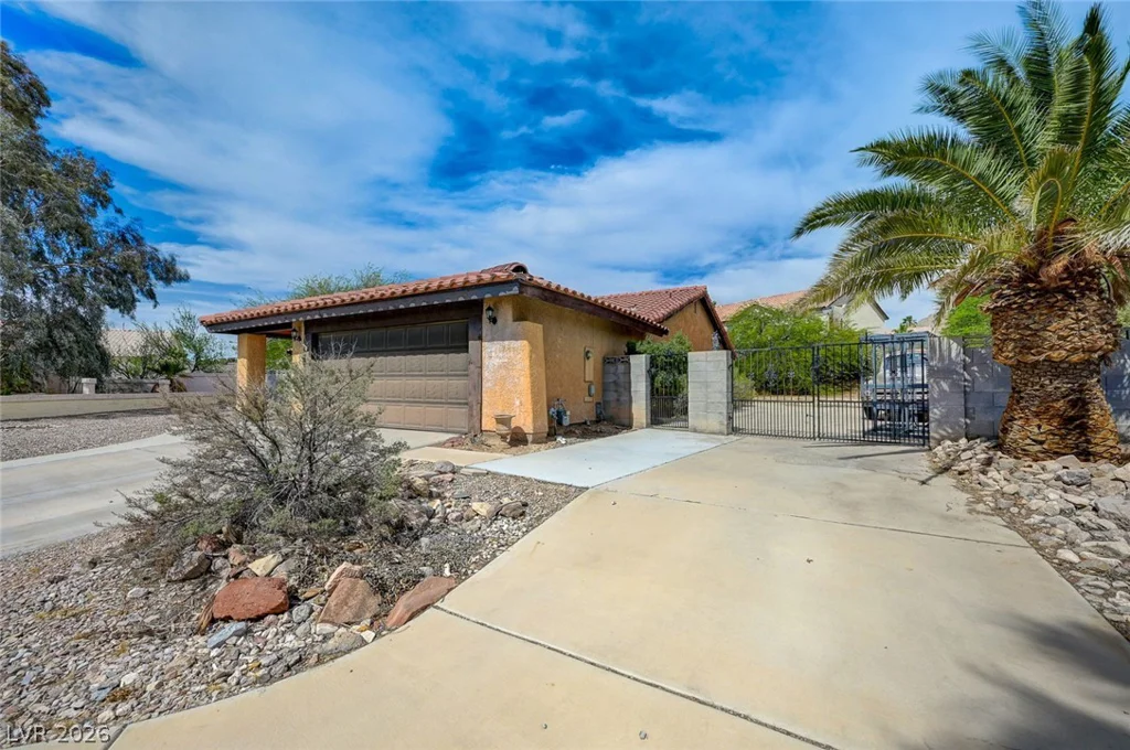 1436 Calmview, Las Vegas, NV 89110