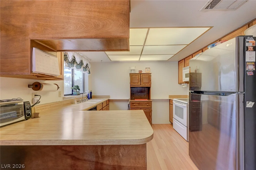 1436 Calmview, Las Vegas, NV 89110