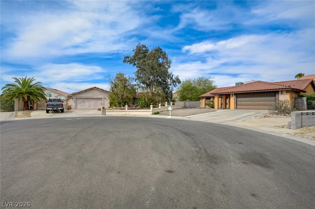 1436 Calmview, Las Vegas, NV 89110