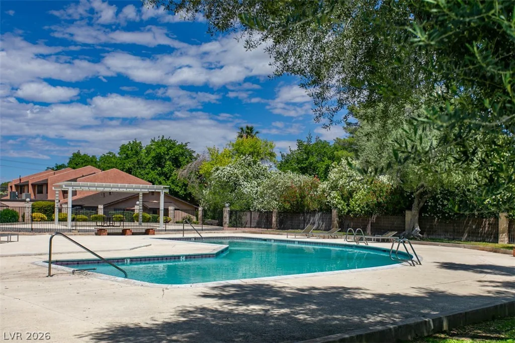 513 Starfire, Las Vegas, NV 89107