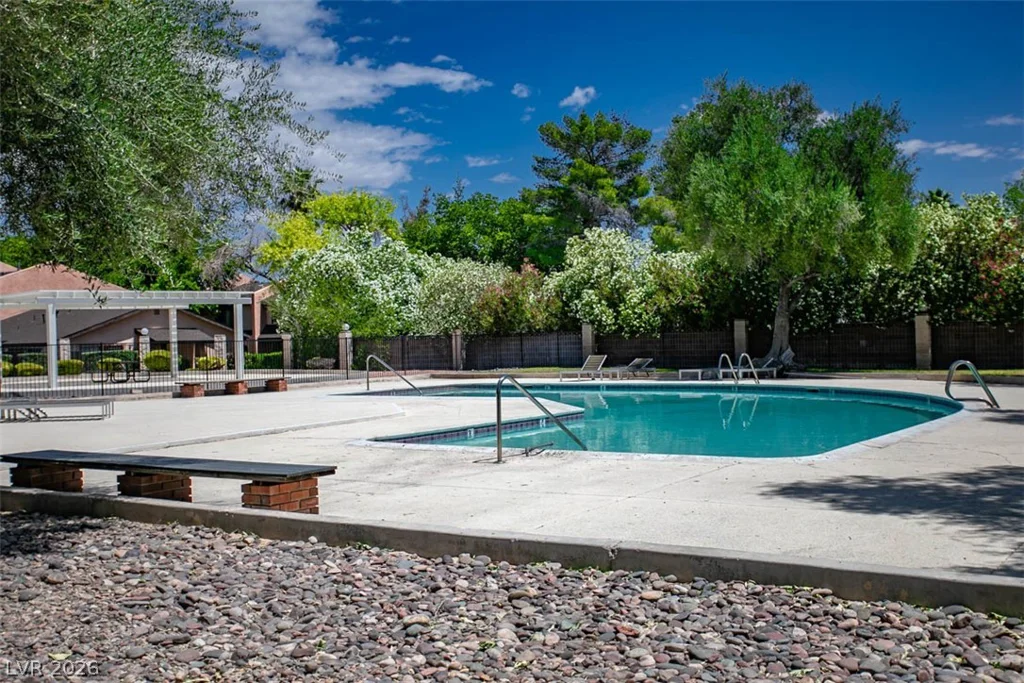 513 Starfire, Las Vegas, NV 89107