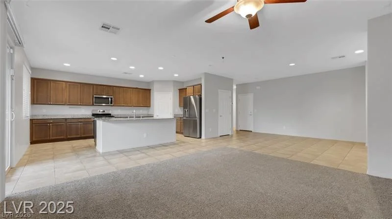 5905 Middle Rock, North Las Vegas, NV 89081