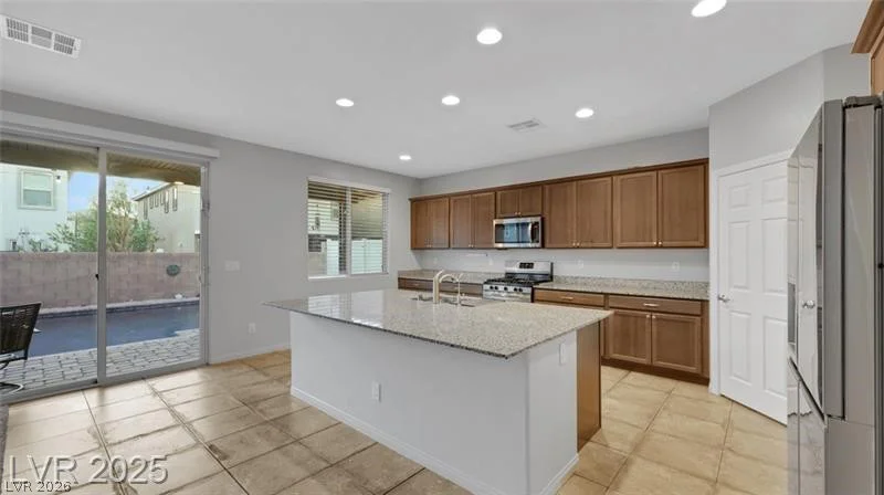 5905 Middle Rock, North Las Vegas, NV 89081