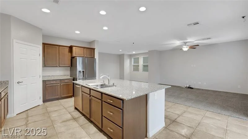 5905 Middle Rock, North Las Vegas, NV 89081