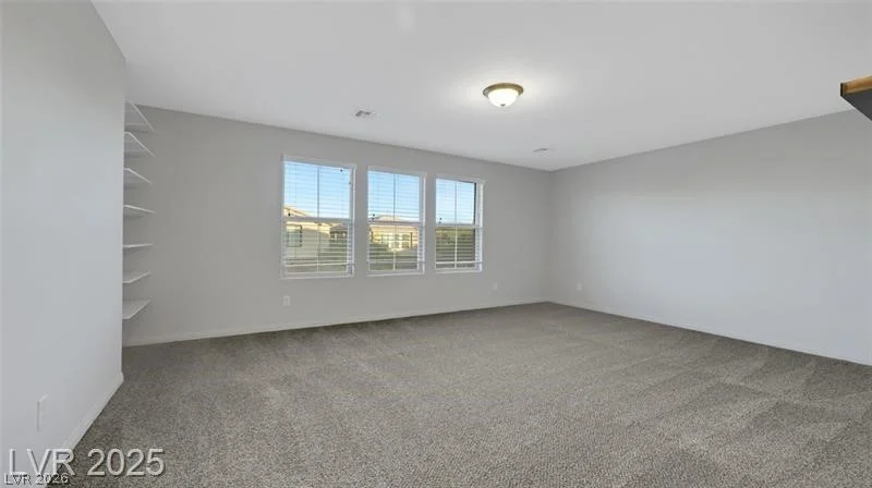 5905 Middle Rock, North Las Vegas, NV 89081