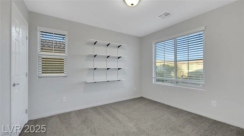 5905 Middle Rock, North Las Vegas, NV 89081