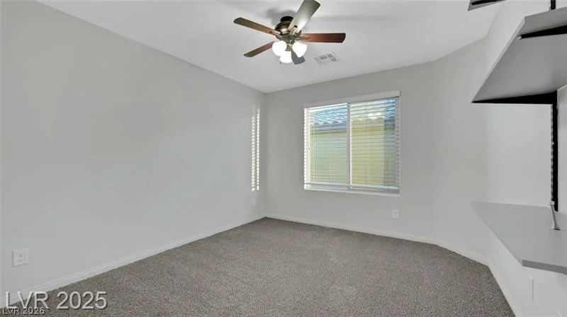 5905 Middle Rock, North Las Vegas, NV 89081