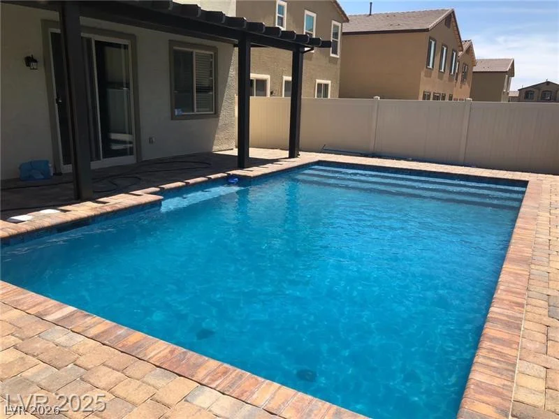 5905 Middle Rock, North Las Vegas, NV 89081