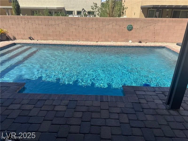 5905 Middle Rock, North Las Vegas, NV 89081