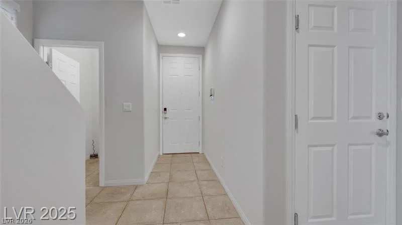 5905 Middle Rock, North Las Vegas, NV 89081