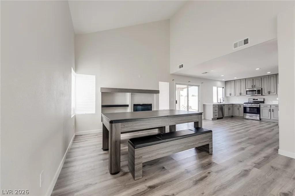7946 Kentshire, Las Vegas, NV 89117