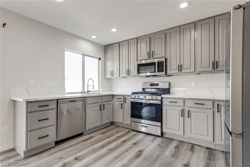 7946 Kentshire, Las Vegas, NV 89117