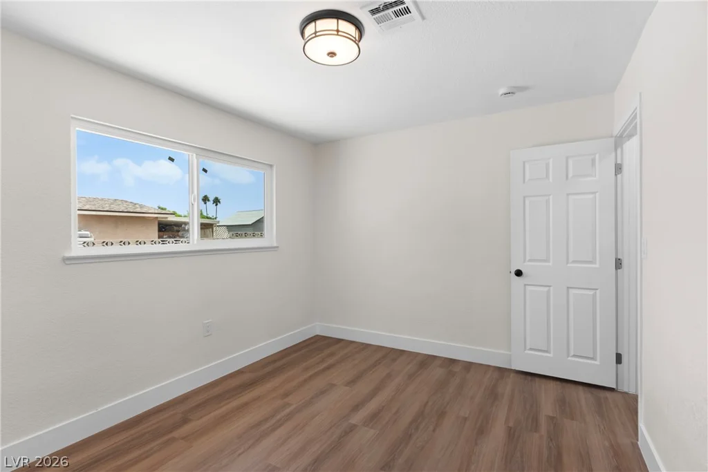 4545 Desert Inn, Las Vegas, NV 89102